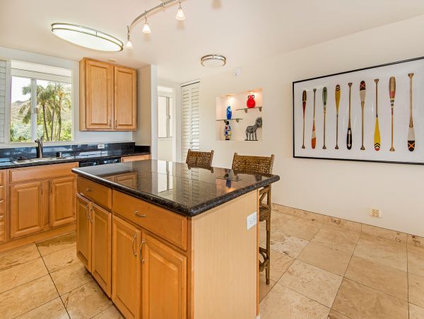 Honolulu Diamond Head Kahala Condo 1001177