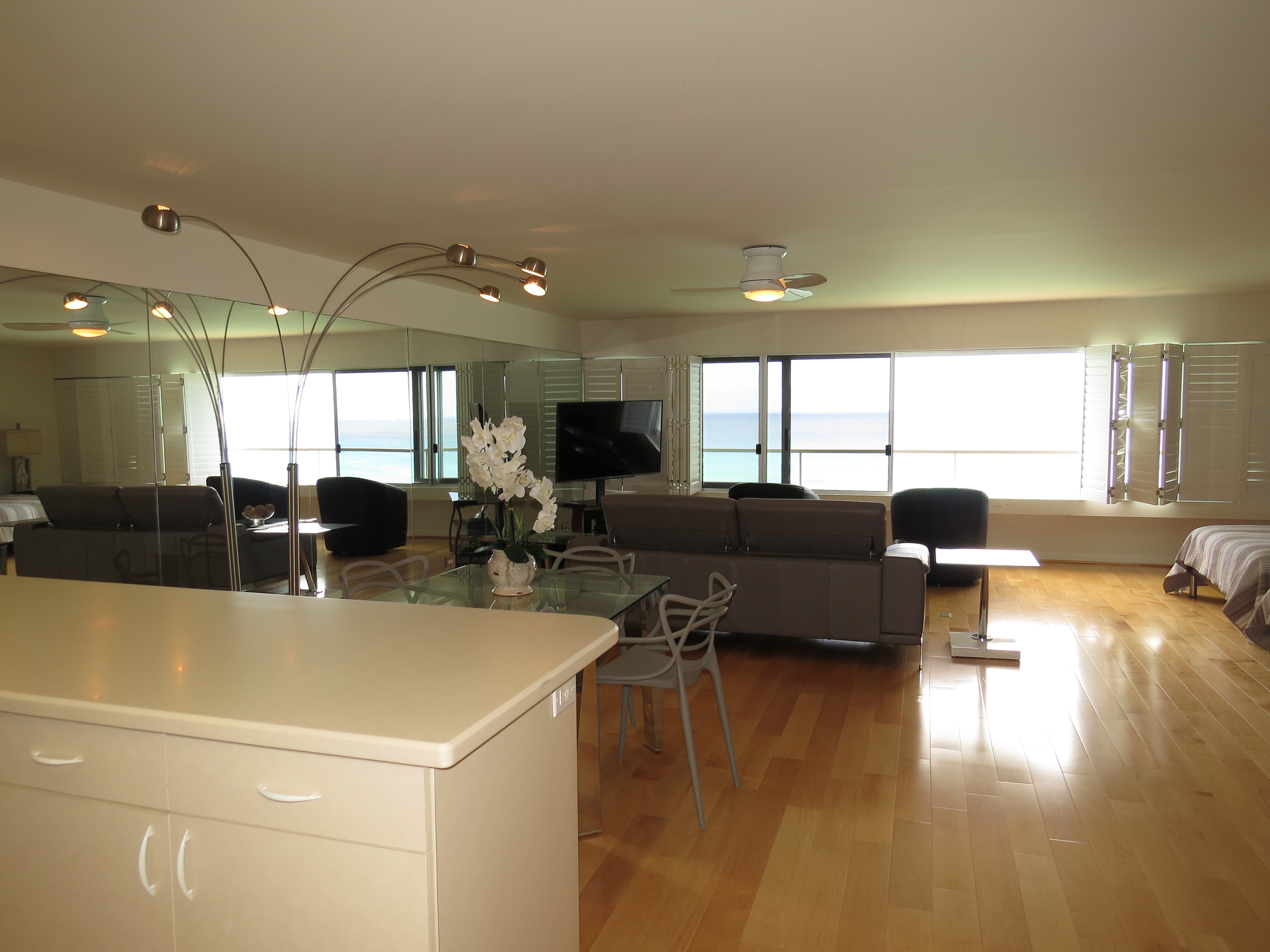 Honolulu Diamond Head Kahala Condo 1001179