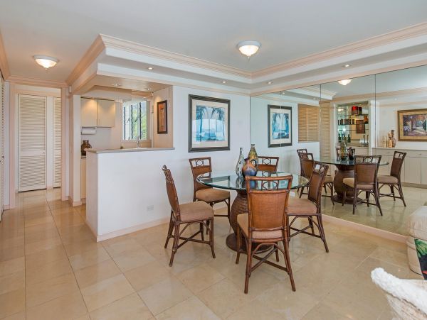 Honolulu Diamond Head Kahala Condo 1001180