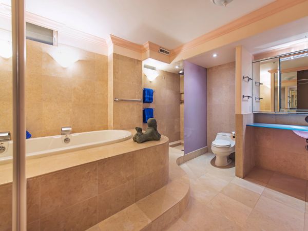 Honolulu Diamond Head Kahala Condo 1001180
