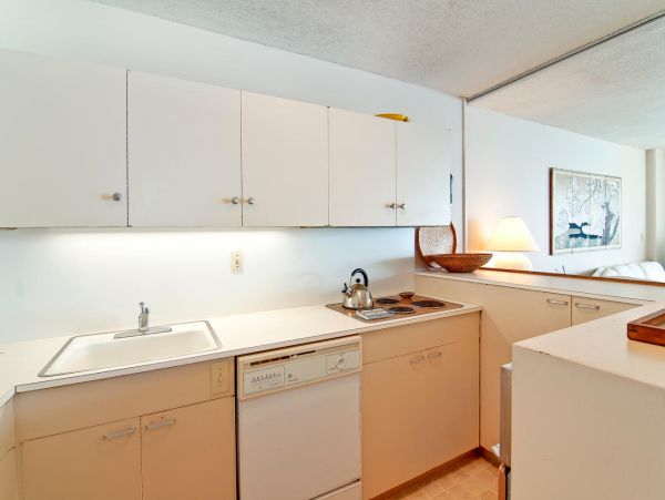 Honolulu Diamond Head Kahala Condo 1001181
