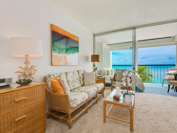 Honolulu Diamond Head Kahala Condo 1001189