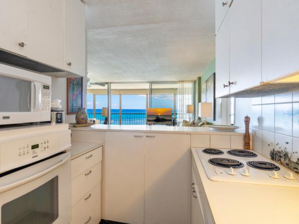Honolulu Diamond Head Kahala Condo 1001203