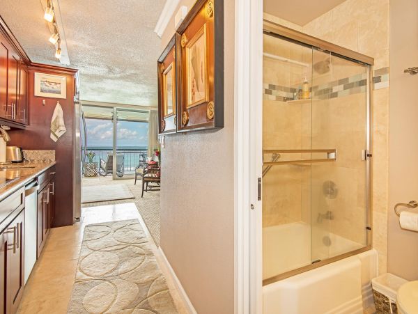 Honolulu Diamond Head Kahala Condo 1001207