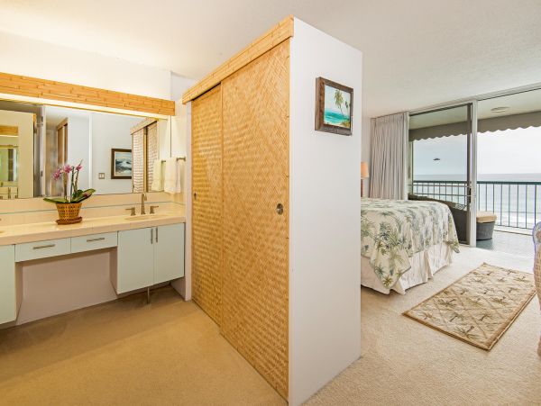 Honolulu Diamond Head Kahala Condo 1001210