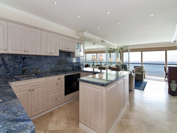Honolulu Diamond Head Kahala Condo 1001211