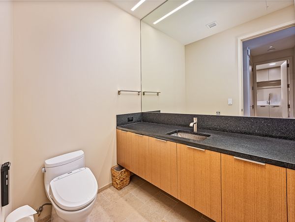 Honolulu Diamond Head Kahala Condo 1001223