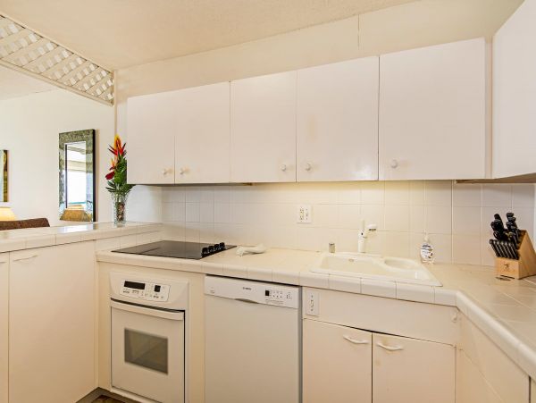 Honolulu Diamond Head Kahala Condo 1001224
