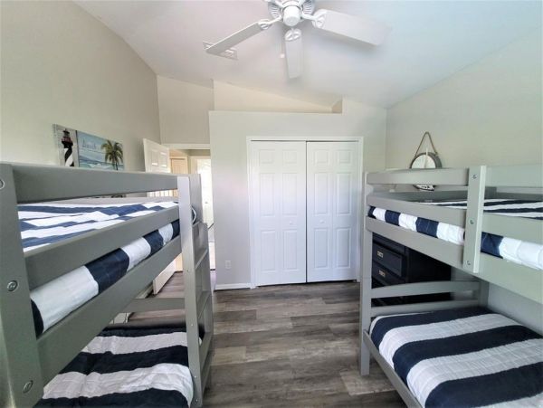 Three Bedroom Vacation Home in Marco Island With Pool