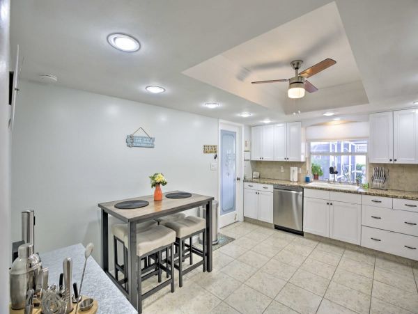 Canal-Front Vacation Home w/Pool & Boat Dock in Fort Myers