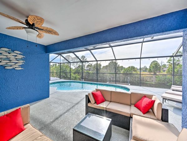 Cape Coral Vacation Home with Private Caged Pool
