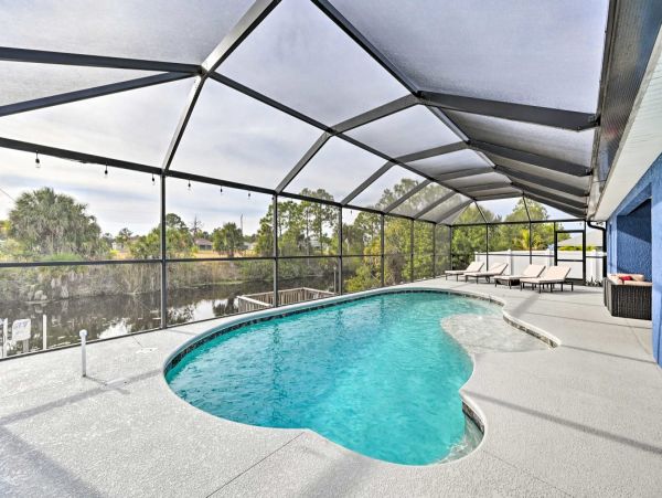 Cape Coral Vacation Home with Private Caged Pool