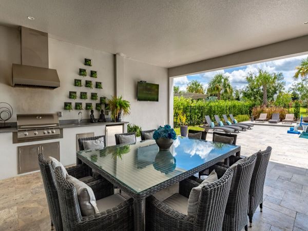 Luxurious Vacation Villa Six Bedroom Sleeps 14 Private Pool