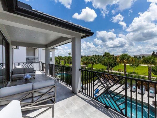 Luxurious Vacation Villa Six Bedroom Sleeps 14 Private Pool