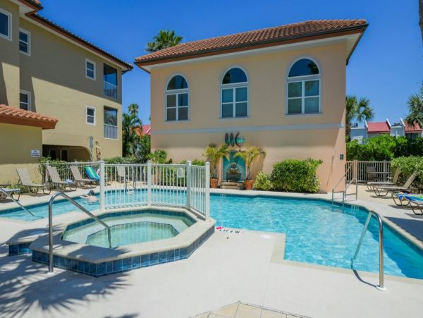 Bradenton Beach Vacation Condo with Beach Across the Street