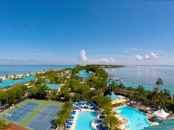 Captiva Five Bedroom Vacation Home with Pool and Boat Dock
