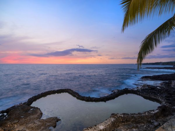 Oceanfront Vacation Home in Kailua-Kona 8 Guests