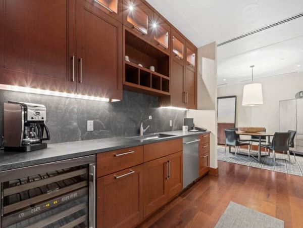 Two Bedroom Plus Den Luxury Vacation Condo in Vail Sleeps 7