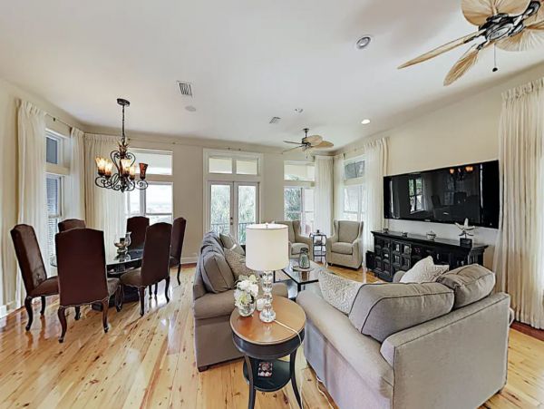 Beach-Side Gulf View Vacation Home in Perdido Key Sleeps 16