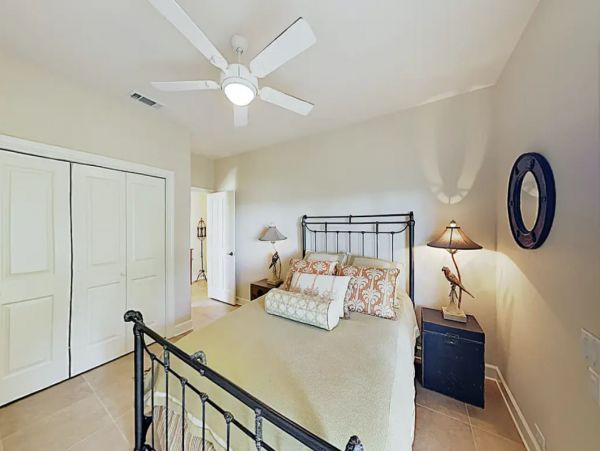 Beach-Side Gulf View Vacation Home in Perdido Key Sleeps 16