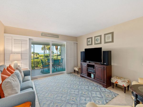 Two Bedroom Longboat Key Vacation Condo Sleeps 4 Guests