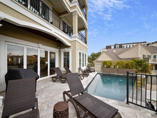 Luxury Ten Bedroom Hilton Head Vacation Home Private Pool
