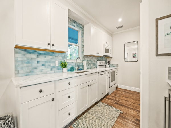 Beautiful Holmes Beach Vacation Rental With Pool Near Beach