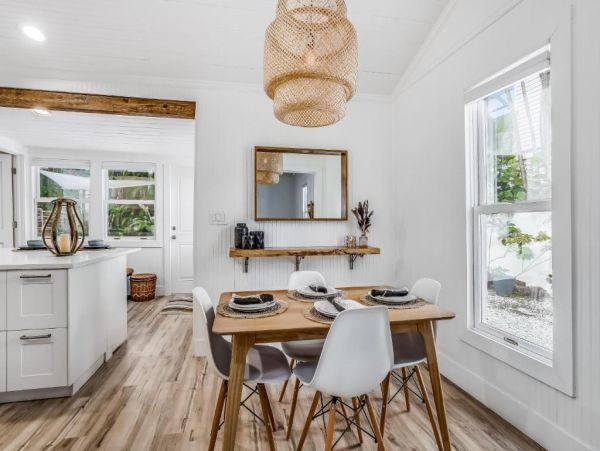 Beatutiful Vacation Bungalow in Punta Gorda Sleeps Four