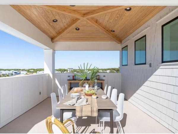 Walk to Beach MIramar Vacation Pool Home With Eight Bedroom