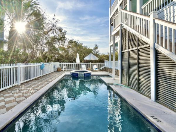 Luxury Nine Bedroom Vacation Home with Private Pool & Spa