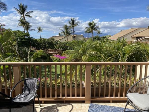 Two Bedroom Vacation Condo Sleeps Six Guests Walk To Beach