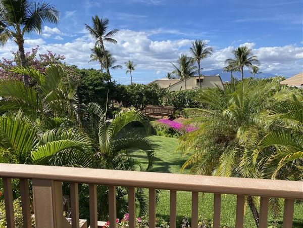 Two Bedroom Vacation Condo Sleeps Six Guests Walk To Beach