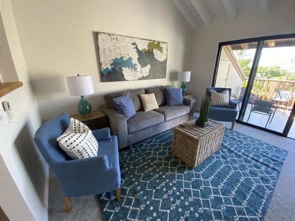 Two Bedroom Vacation Condo Sleeps Six Guests Walk To Beach