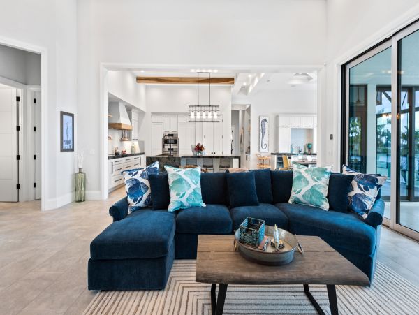 Marco Island 4 Bedroom Vacation Home With Pool & Spa