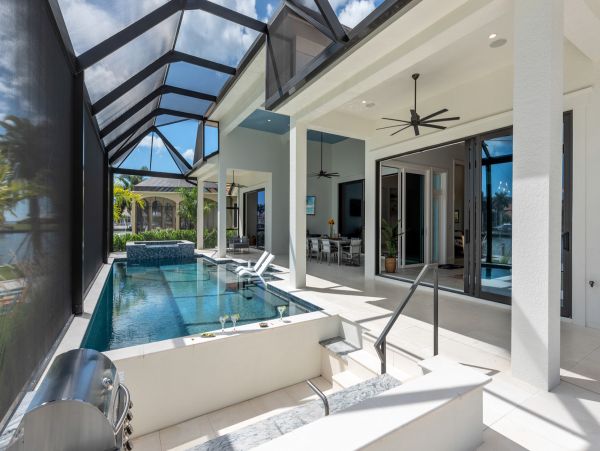 Marco Island 4 Bedroom Vacation Home With Pool & Spa