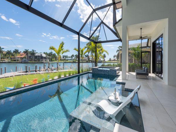 Marco Island 4 Bedroom Vacation Home With Pool & Spa