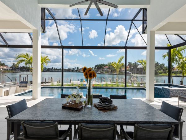 Marco Island 4 Bedroom Vacation Home With Pool & Spa