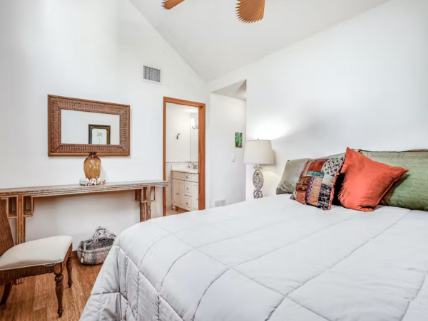 Luxury Four Bedroom Rental Home in Sanibel with Private Pool