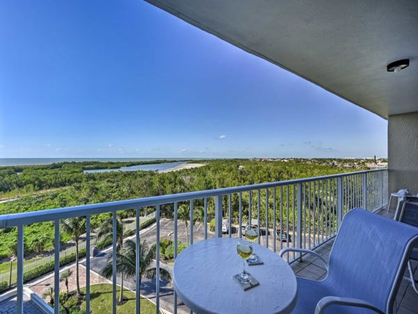 Marco Island Two Bedroom Gulf View Vacation Condo