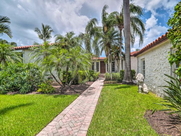 Canal Front Family Friendly Fort Lauderdale Home Sleeps 9