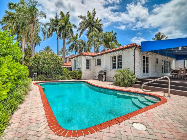 Canal Front Family Friendly Fort Lauderdale Home Sleeps 9