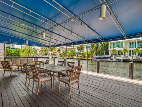 Canal Front Family Friendly Fort Lauderdale Home Sleeps 9