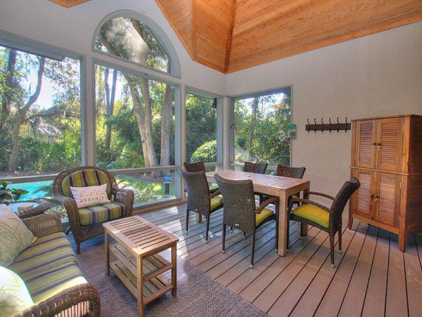 Cozy Four Bedroom Vacation Home in Hilton Head Sleeps 12