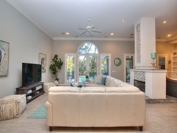 Cozy Four Bedroom Vacation Home in Hilton Head Sleeps 12
