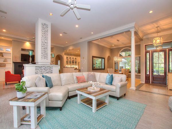Cozy Four Bedroom Vacation Home in Hilton Head Sleeps 12