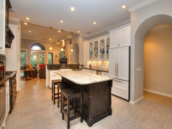 Cozy Four Bedroom Vacation Home in Hilton Head Sleeps 12