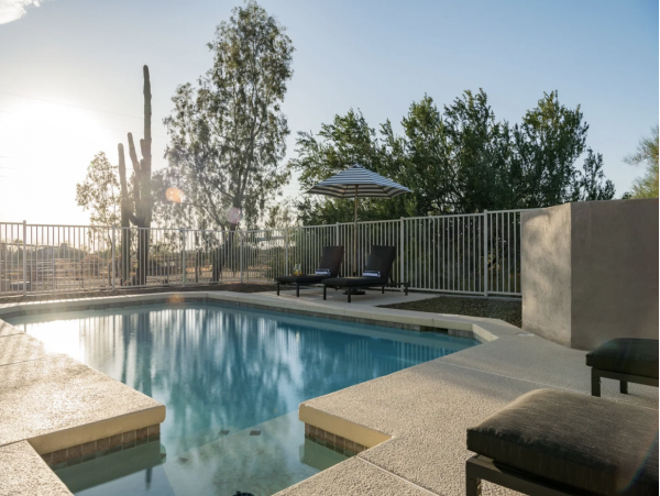Scottsdale Lovely Pool Home