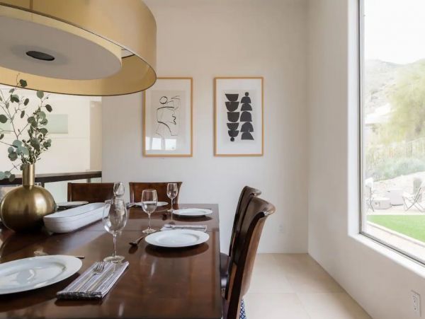 Luxury Vacation Home in Paradise Valley 6 Bedrooms With Pool