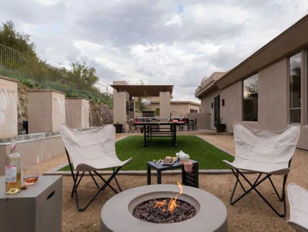 Luxury Vacation Home in Paradise Valley 6 Bedrooms With Pool