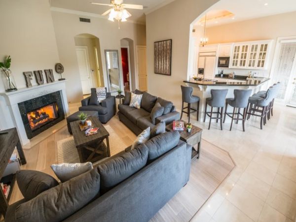 Arizona Six Bedroom Luxury Vacation Home With Private Pool